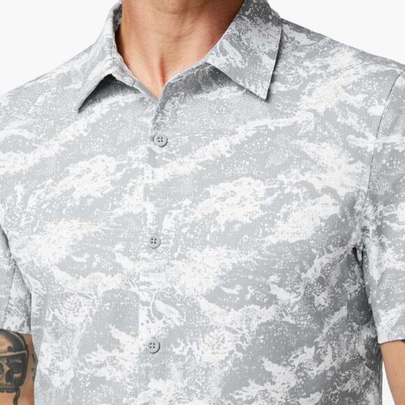 Lululemon Airing Easy Camp Collar Short Sleeve Shirt White Graphite Grey Fits L - Picture 2 of 9